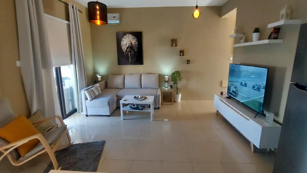 Paramount Gardens Resorts C202 Larnaka Exterior foto